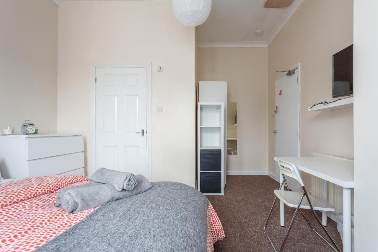 Shirley House 1, Guest House, Self Catering, Self Check In With Smart Locks, Use Of Fully Equipped Kitchen, Walking Distance To Southampton Central, Excellent Transport Links, Ideal For Longer Stays Exterior foto